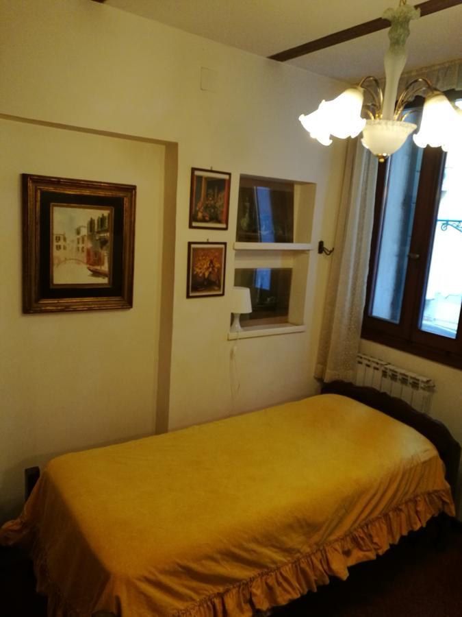 Alloggi Scala Del Bovolo 3* Venedig